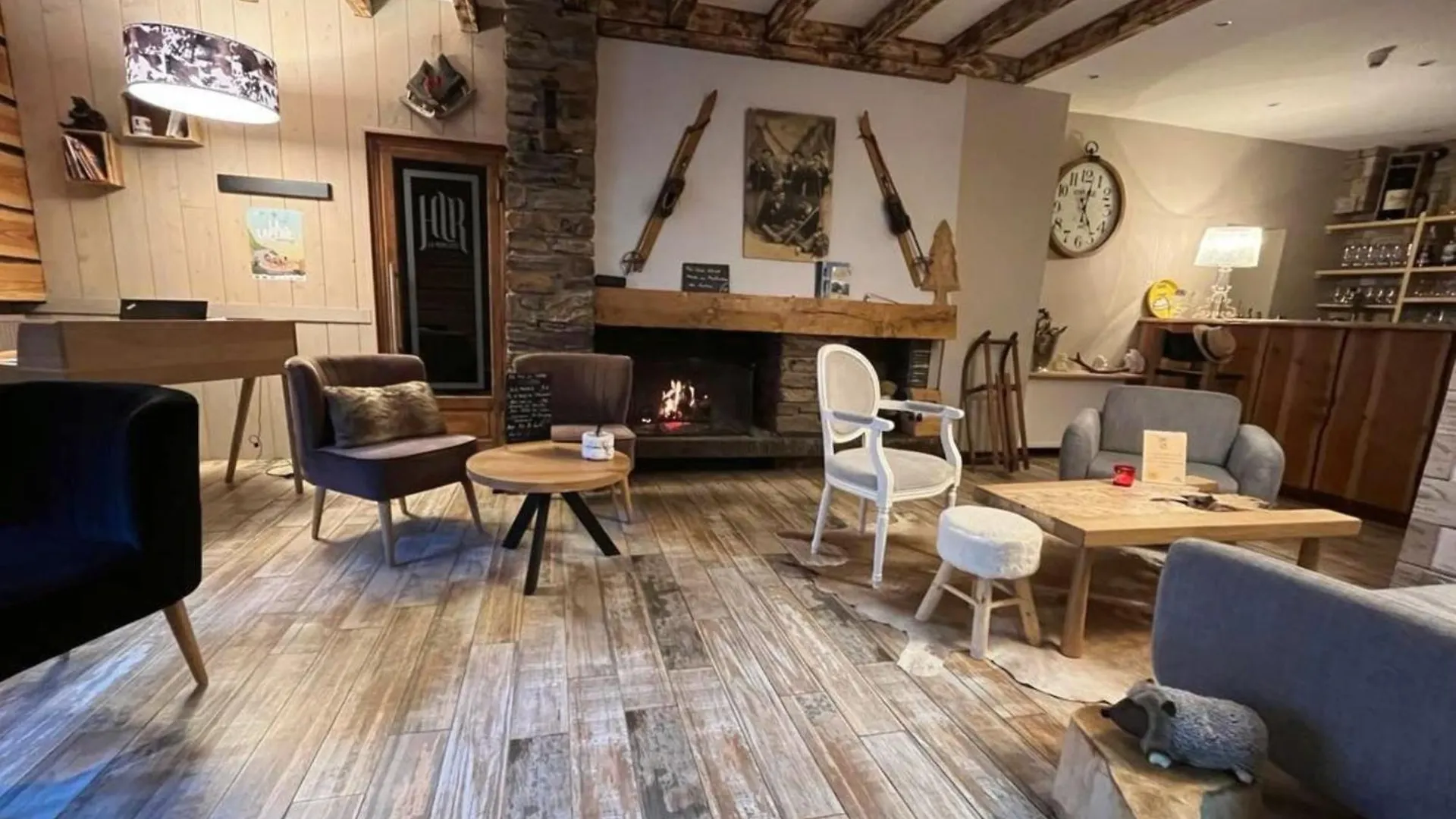 ***  Hotel La Rencluse Saint-Mamet France
