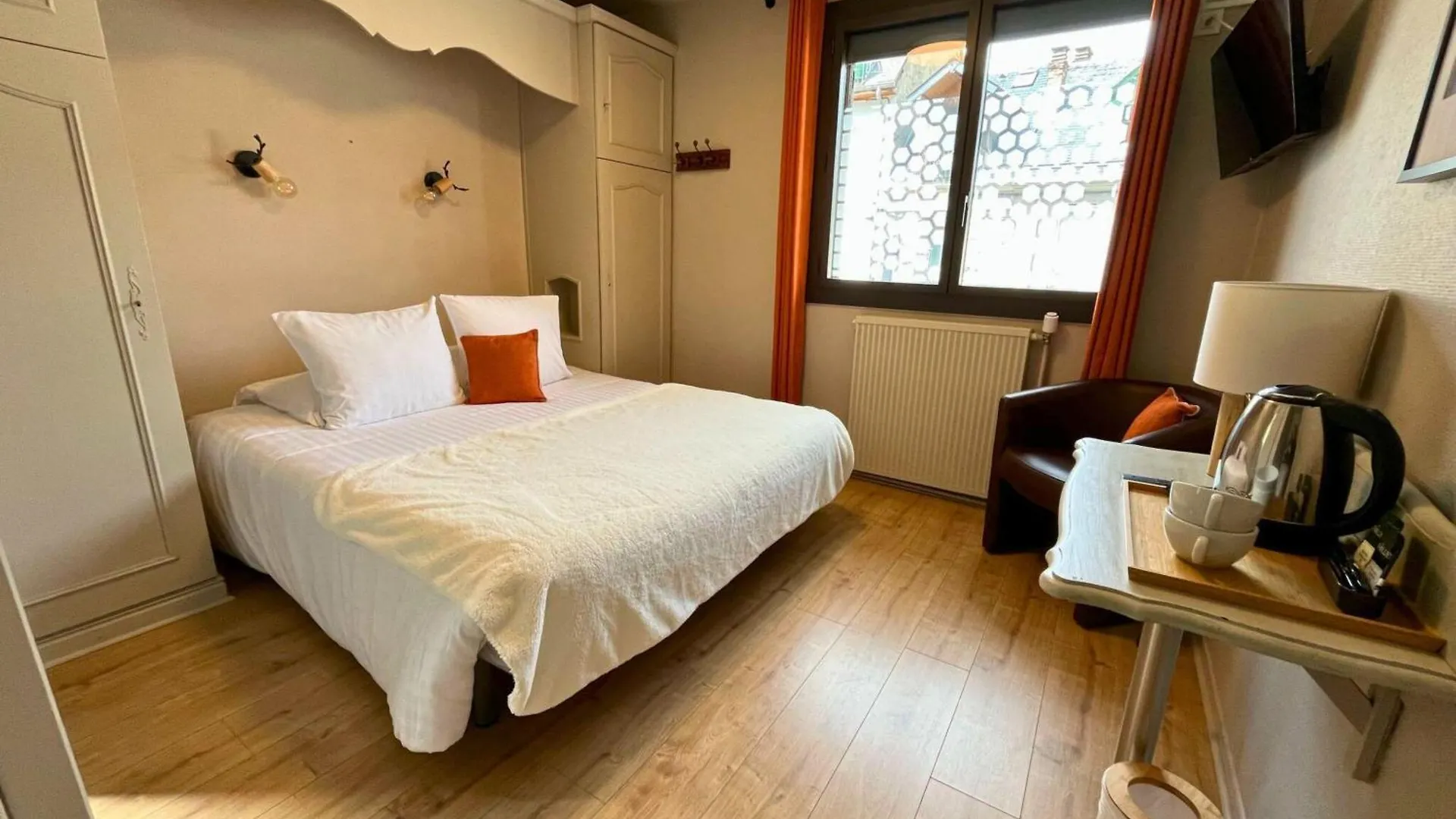 Hotel La Rencluse Saint-Mamet 3*,  Frankrijk